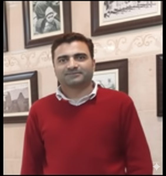 Dr. Hakim Farooq Shah